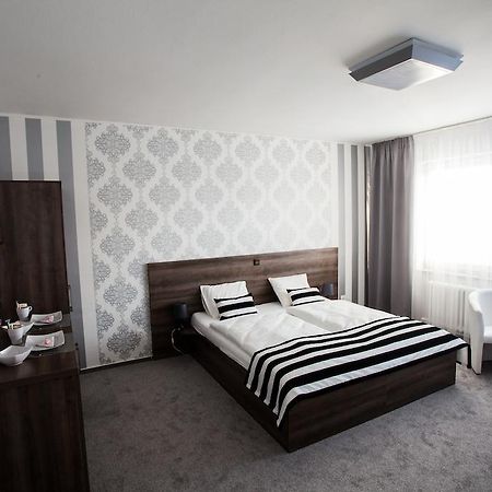 Penzion Olomouc Hotel Ngoại thất bức ảnh